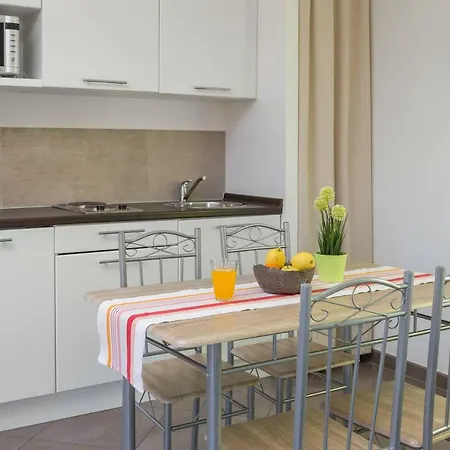 Dropuljic Apartment Sutivan